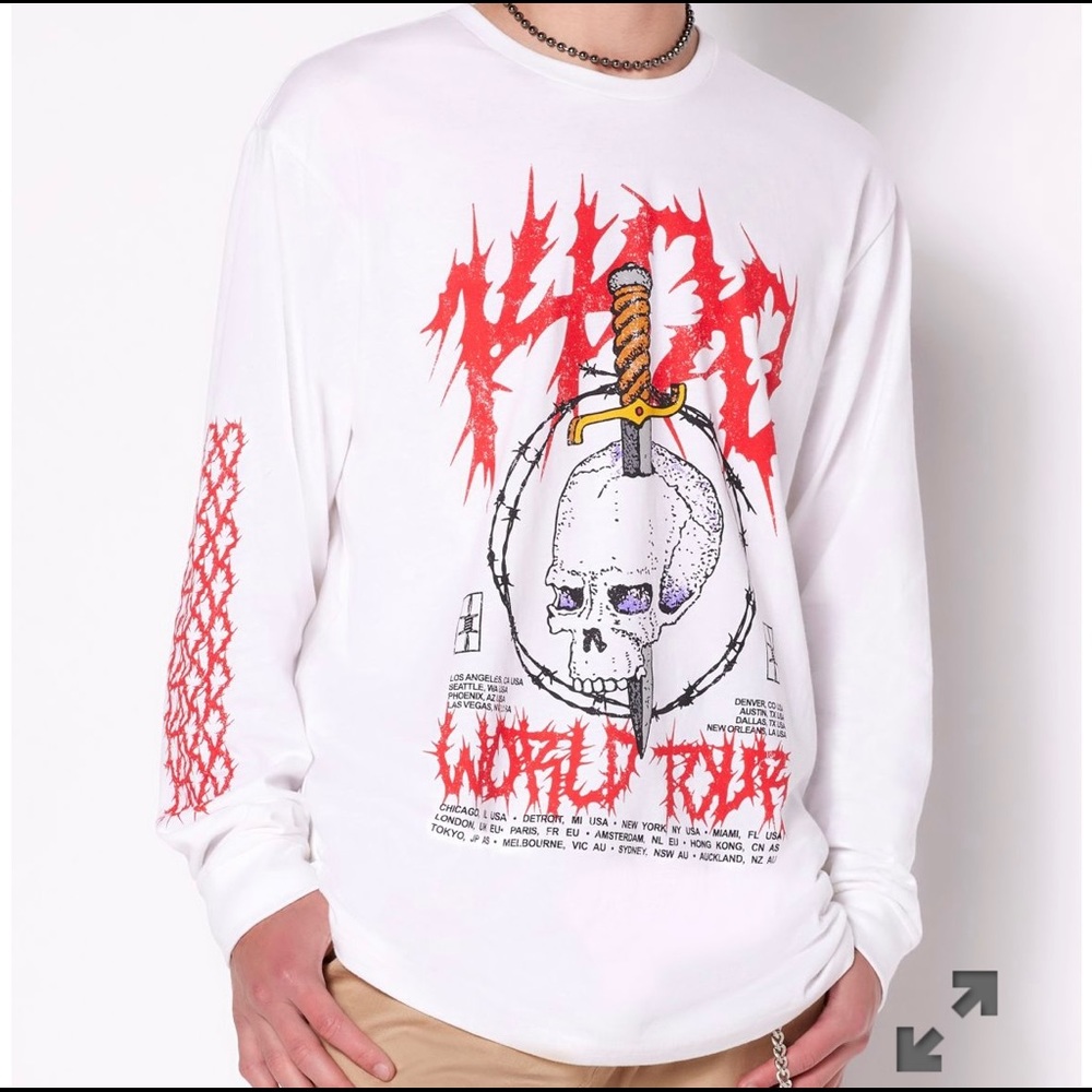 White graphic t-shirt